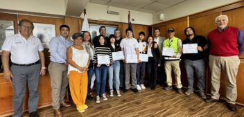 Empresa Portuaria Iquique premia Excelencia Académica de hijos e hijas de sus trabajadores