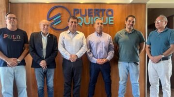 Puerto de Iquique recibe a comitiva de La Rioja