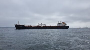 Puerto San Antonio colabora junto al Gobierno Regional de Valparaíso para apoyar a los afectados