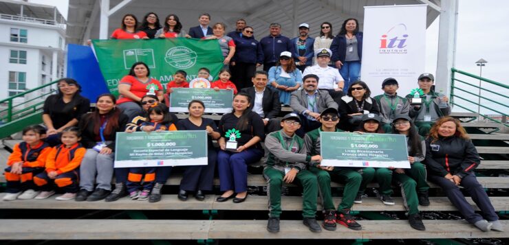 Tres establecimientos educacionales de Tarapacá reciben fondos para iniciativas ambientales escolares