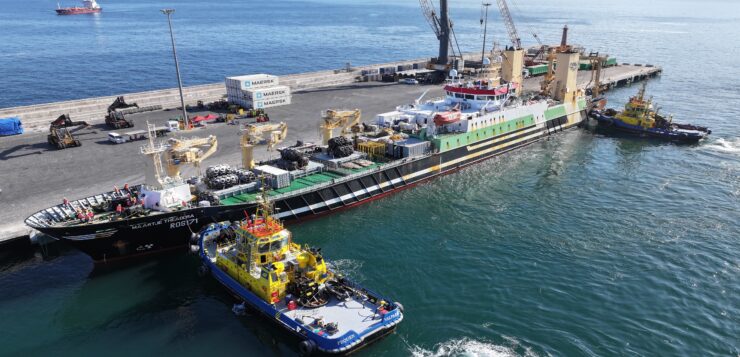 Puerto de Iquique inicia operaciones de buques factoría con la recalada del Maartje Theadora