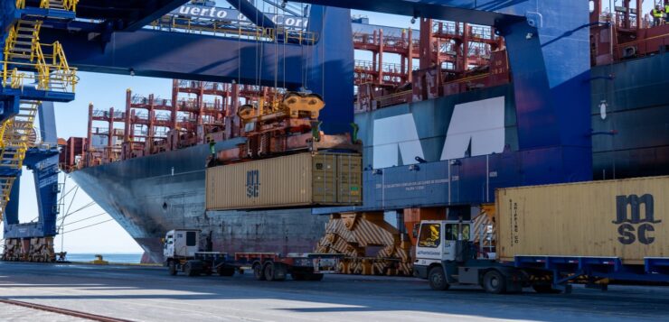Puerto Coronel se instala entre los 30 puertos de contenedores con mejordesempeño del mundo y como el terminal chileno mejor ubicado delranking global