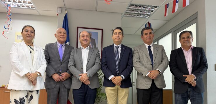 Directorio de Empresa Portuaria Iquique y Corfo Tarapacá dan impulso a propuesta de Política Logística Regional