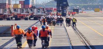 San Antonio Terminal Internacional (STI) realiza con éxito simulacro de evacuación ante sismo y tsunami